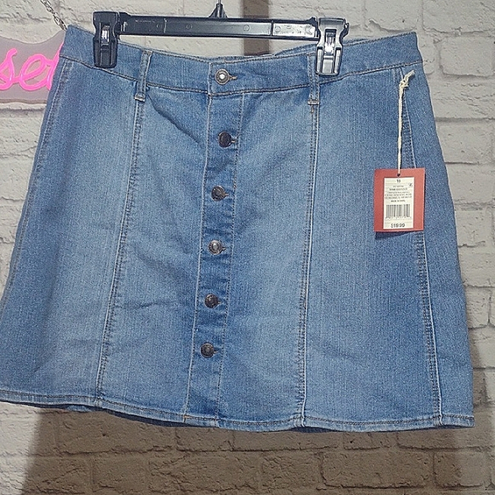 Mossimo NWT Denim Button-Front Skirt 16